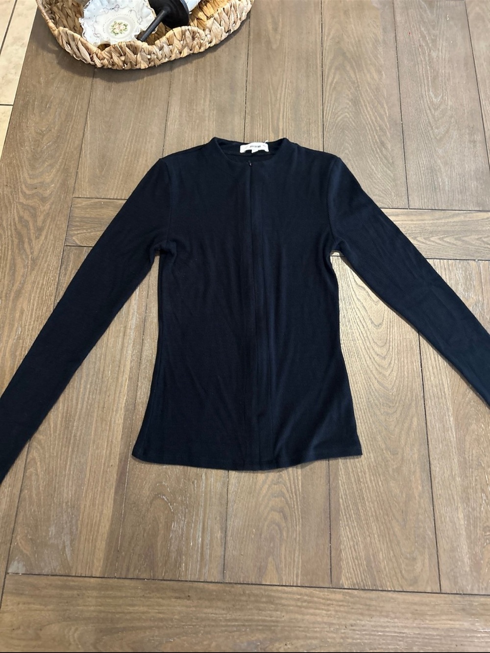 Joah Brown Black Long Sleeve Crewneck Tee